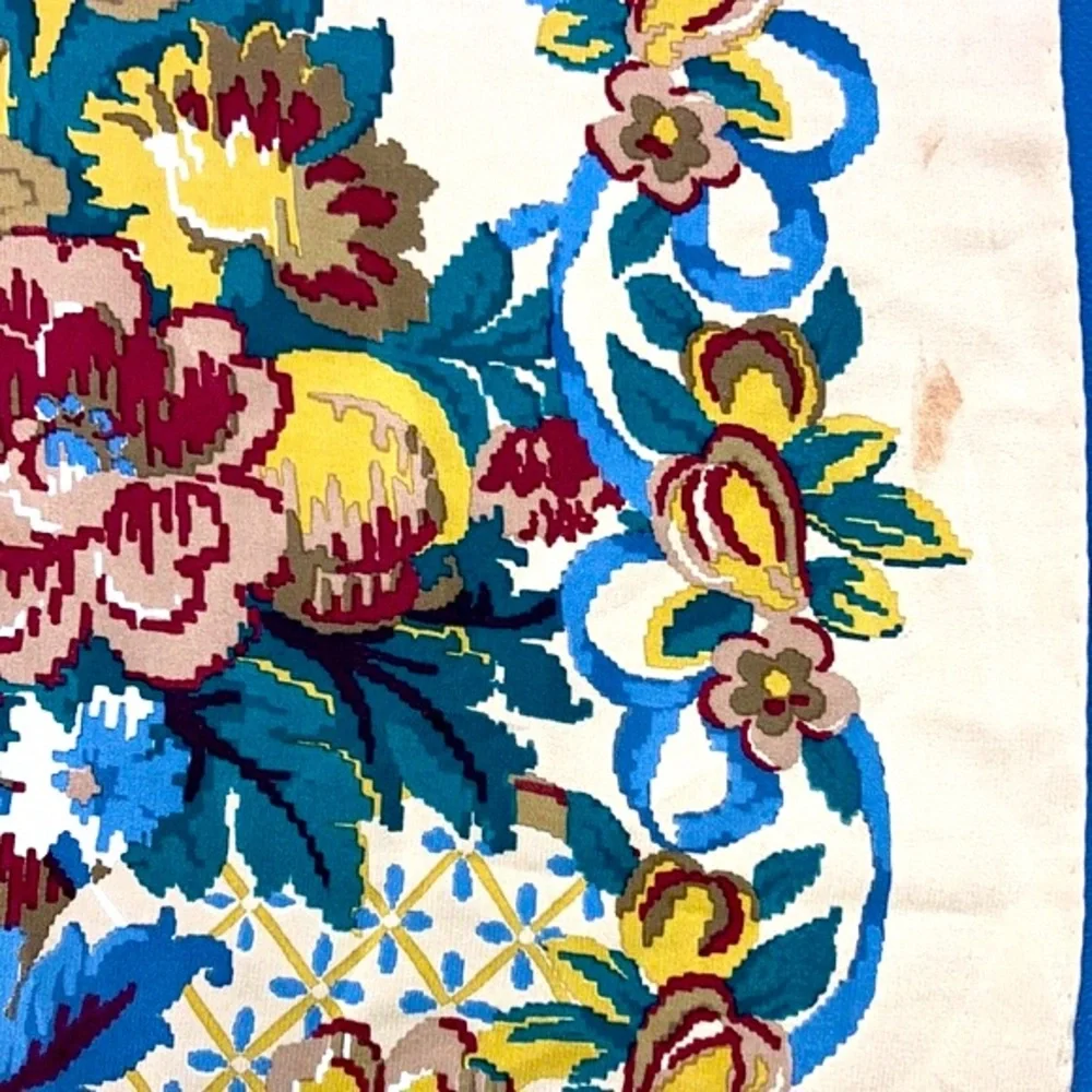 RARE SALDARINI Extra large square silk scarf vintage and exquisite rolled edges - Picture 4 of 6